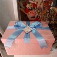 Gift box gift box size 30x20x15