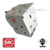 MK 692 WHI 13A 3 Way Fused Adaptor with Sirim Approved