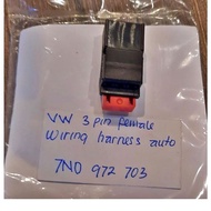 3 Pin (7N0972703) Female Auto Parts VW Housing Connector