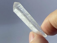 Lemuria 雷慕利亞 雷穆利亞 雷姆利亞 利姆利亞 利姆尼亞 列姆利亞 列木里亞 橫紋水晶 種子水晶 鐳射水晶 鐳射橫紋 冥想 淨化 天然水晶 水晶柱 能量塔 44.2 x 9.5 x 7.5 m