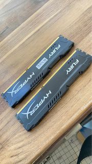 金士頓 RAM /DDR3記憶體 / Fury Hyperx / HX318C10FBK2/16