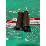 GIORNO 125 Genuine Rubber Hand Cover + Accelerator Shaft (D-175.111) 53166- K3M- T10ZA 53140- K3M- T