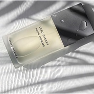 ISSEY MIYAKE POURHOMME