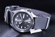 นาฬิกา Seiko 5 Sport Automatic รุ่น SRPE61K1 ( ใหม่แท้ประกันศูนย์ไทย )