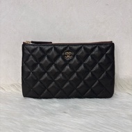 CHANEL AP4101 OCASE 黑色荔枝皮金釦 一字拉鍊 零錢包信用卡包錢包萬用包 可放手機千鈔IPHONE
