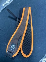 Crumpler camera strap