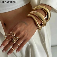 HILDARJFGH Bracelet, Metal Smooth  Wide Cuff Bracelet, Fashion Wide Cuff Design Open Spring Closure 