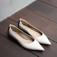 波狀拼色-尖頭淺口平底鞋-白色