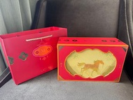 全新現貨［限量版］Lady M 2026 YEAR OF THE HORSE CAKE BUNDLE 新年馬年禮盒