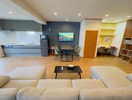 Free Parking The Old Futon Shop #HU1