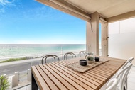 亨利海灘的4臥室獨棟住宅 - 100平方公尺/2間專用衛浴 (Magic Henley Beachfront-King Bed-2 Cars-Best Views)