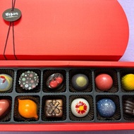 【幸福可可】繽紛巧克力禮盒-12入手工花式含餡巧克力