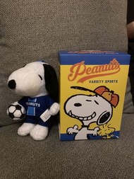 Snoopy Peanuts Varsity Sports 掛飾公仔