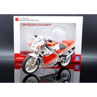 [MASH] Ready Stock Crazy Price Aoshima Aoshima 1/12 Honda NSR 250R White Red