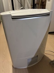 Panasonic 抽濕機 F-YZJ90H