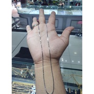 PUTIH 750 white gold smooth Cassandra necklace