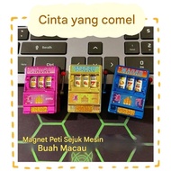 【Shipment within 24 hours‌】 Creative Mini Fruit Machine Slot Fridge Magnet Lucky 777 Prize Game Trav
