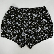 Iyengar yoga shorts - Olive green design (homemade)