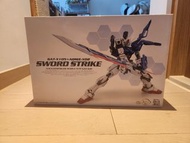 龍桃子 重劍 sword strike gundam