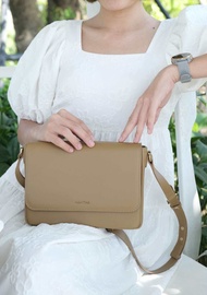 กระเป๋าหนังแท้ รุ่น Jolly สีน้ำตาล Coffee