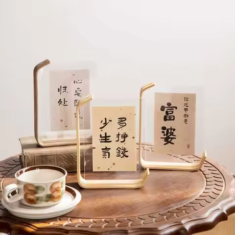 Photo Display 6 Inches Wooden Photo Frame Acrylic Material Tabletop Display Photo Frame Alien Double