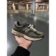 New Balance m2002 nb2002 New Balance sneakers made in USA retro shoes