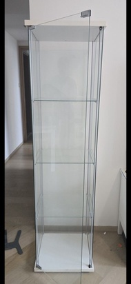 IKEA 玻璃展示櫃 玻璃櫃 飾物櫃 Figure櫃 (黑/白色}