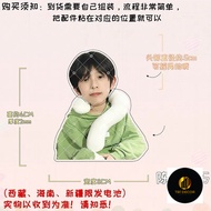 Standee shaking head Tran Tuan Minh TF family 4