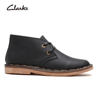 《819》Clarks รองเท้าผู้ชาย รุ่น COURTLITE DBT27185552 รองเท้าบูทหนังวัวนุ่ม สีดำ