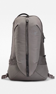 Arcteryx 不死鳥 backpack Arro 22 cloud 背囊