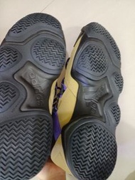 Adidas Crazy 8 籃球鞋