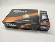PRO V1 2023 Tetilist 12balls per box.PRO V1 All new Titleist golf balls 12 pieces by one box. High quality and competitive price. Enjoy Golf Time!ลูกกอล์ฟ Titleist 12 ชิ้นต่อกล่อง  คุณภาพสูงและราคาที่แข่งขัน  เพลิดเพลินไปกับเวลากอล์ฟ