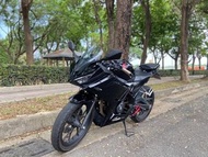 CBR150R 二手檔車中古車配合全額.超額.學生貸款強力過件白牌黃牌紅牌仿賽街車大型重機滿18即可辦理