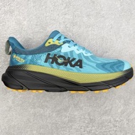 Hoka One One Challenger ATR 7