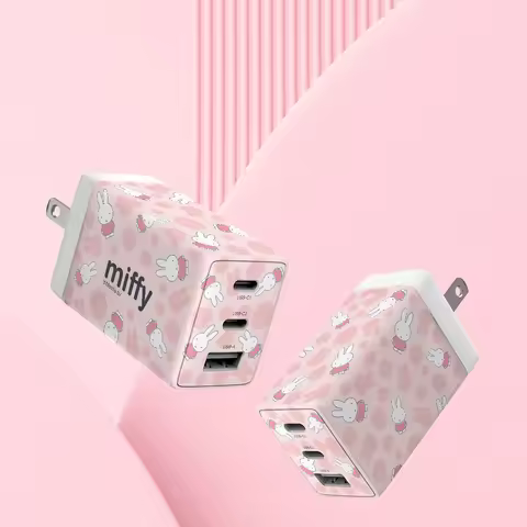 MIPOW&Miffy 65W 3Ports Foldable Power Adapter Charger