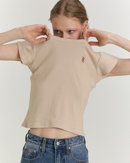 Before Sunset - Bun Basic slim T-shirt เสื้อยืดคอกลมทรงพอดีตัว ดีเทลลายปัก