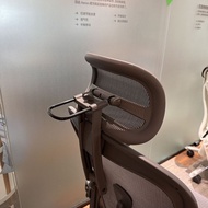 Guangzhou Wechat Trading Co., Ltd. Aeron Adapt to atlas Headrest 
 Graphite Color/Ore White/Carbon G