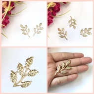 PER 1 PIECE - 4CM x 2.5CM GOLD LEAF APPLICATION GOLD LEAF CHARM/ LEAF CHARM/ GOLD LEAF/
