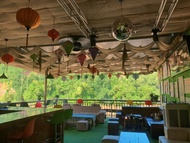 Andy Hoang  Riverside Hostel Bar Restaurant Music Beer & More