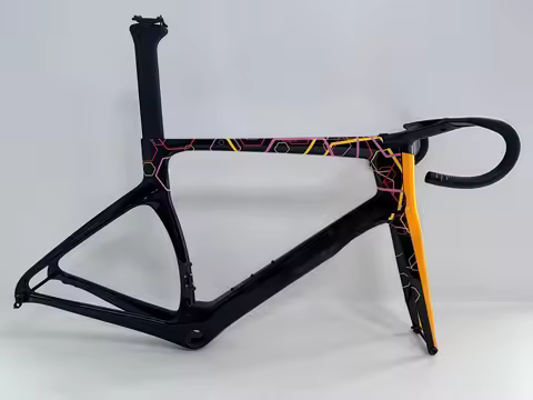 The new S top-of-the-line road bike frame T1100 UD carbon bike frame BB79 is compatible with mechani