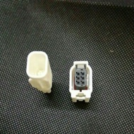 Mitsubishi Triton 2019 Reverse Camera socket 6 PIN