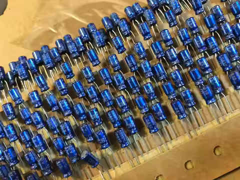 2024 hot sale ELNA electrolytic capacitor 50V4.7UF 4X7 RC2 blue robe audio frequency for imported