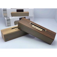 Loa Bluetooth Siêu Bass Vỏ Màu Gỗ Phong Cách Retro Có Khe Đặt Điện Thoại XM-520 Chất Lượng Cao