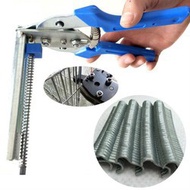 Automatic cage stapler