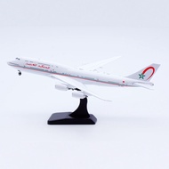 1: 400 JC Wings Alloy Airliner Model Moroccan Government Special Aircraft B747-8BBJ CN-MBH