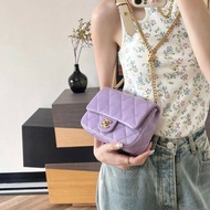 Chanel香奈兒愛心金球方胖子
晶片款 紫色金扣 荔枝皮