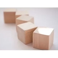 Wooden block size 10cm x 10cm