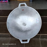 Crocodile CAP Iron Cauldron