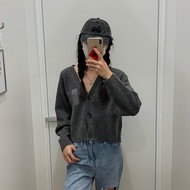 Genuine Japan New style UNIQLO Fitting Room Womens Clothing 2022 Autumn And Winter French V-neck Car