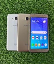 Samsung J7(2015) พร้อมใช้งาน สภาพสวย (ฟรีสายชาร์จ)